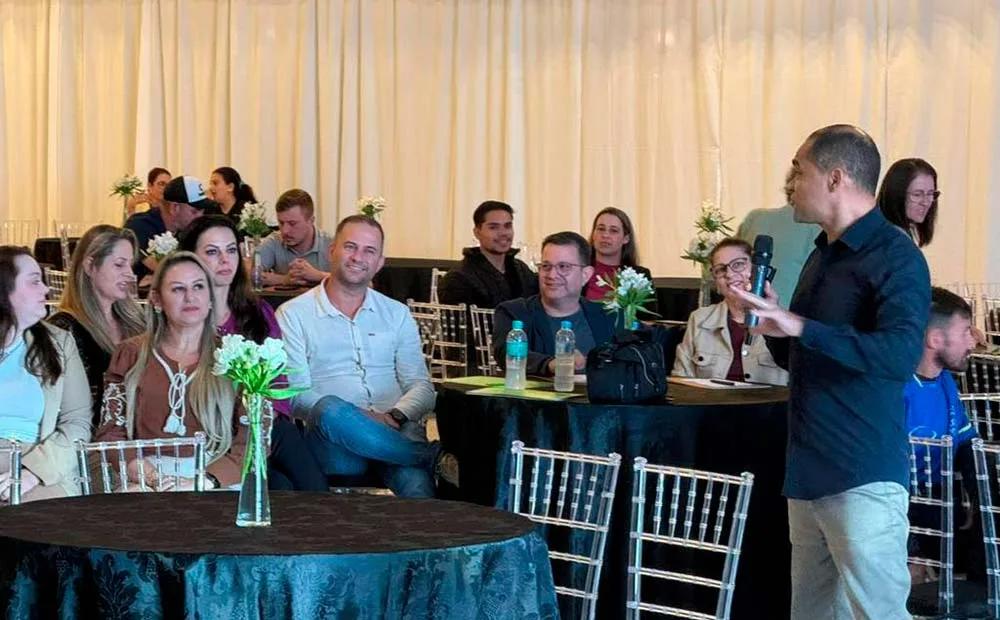 Acedv/CDL promove workshop sobre funil de vendas em Dois Vizinhos